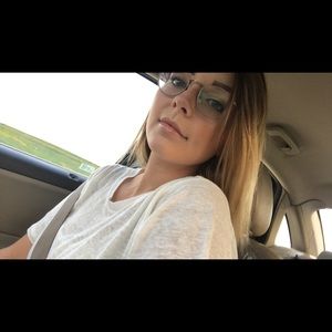 Meet your Posher, Savannah